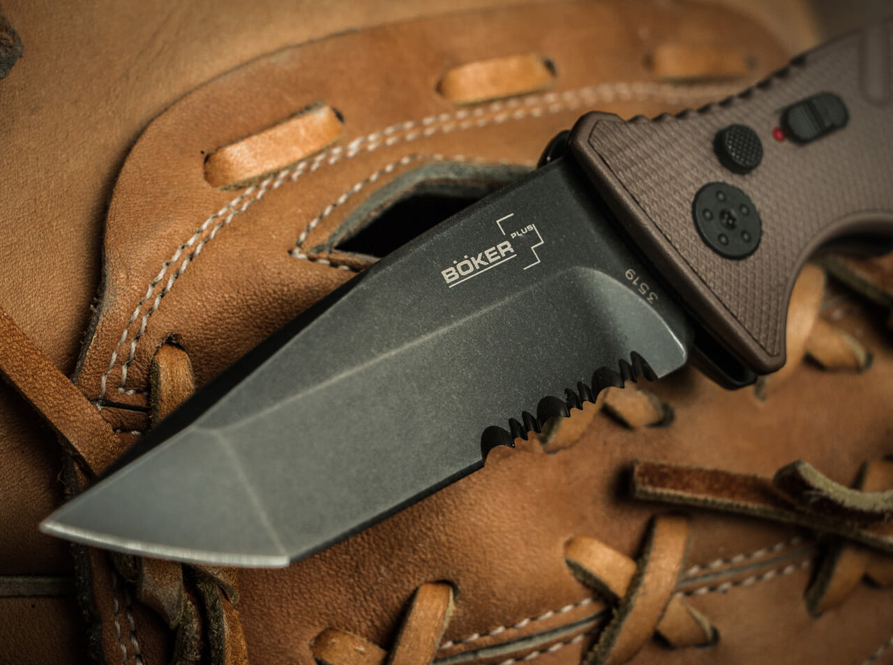 Boker Plus Strike Tanto Coyote