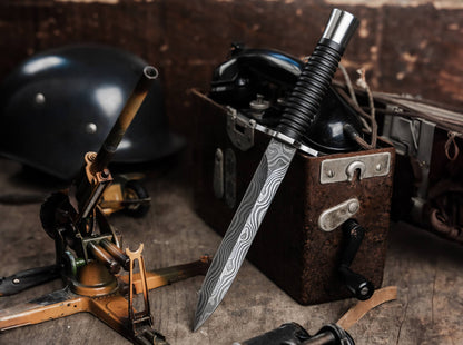 Böker Manufaktur Solingen Acht-Acht Flak Damast