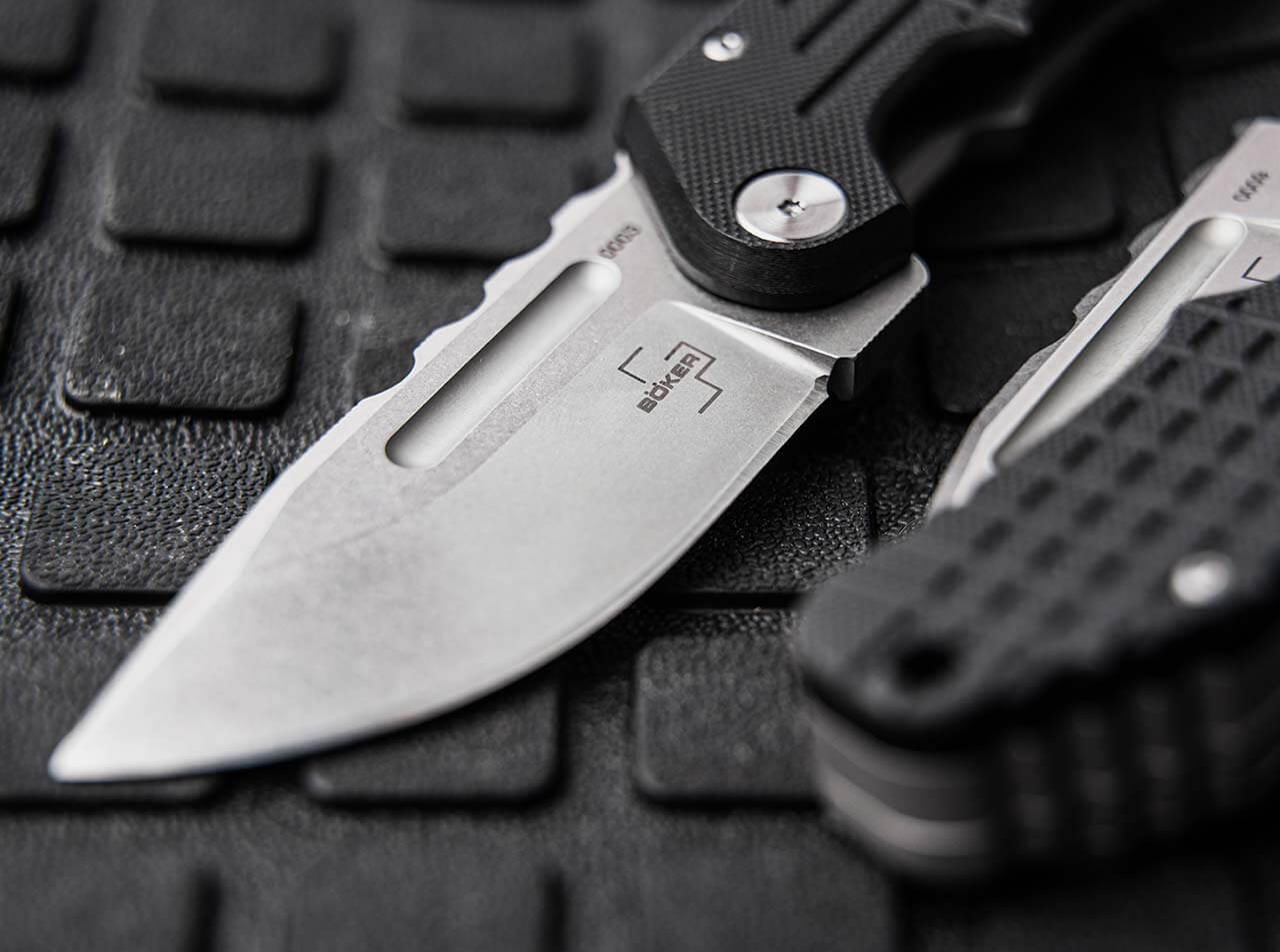 Boker Plus Dvalin Folder Drop