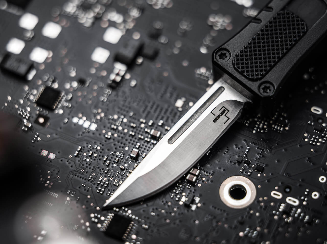 Boker Plus Micro USB OTF