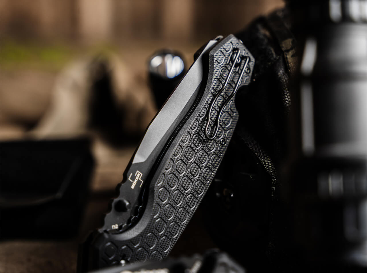 Dönges Professional Tactical