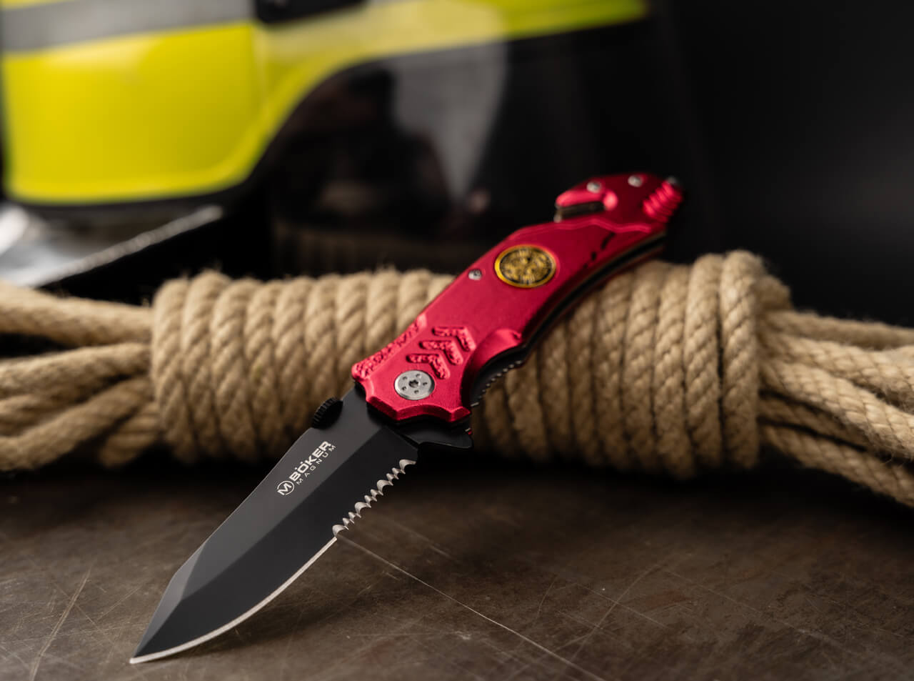 Magnum Fire Fighter Red