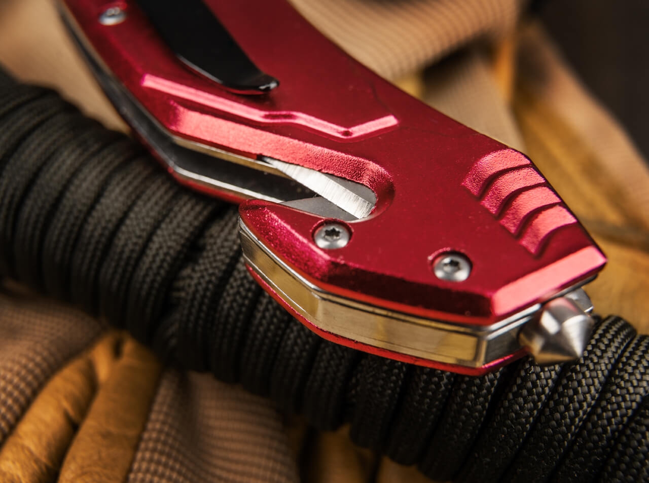 Magnum Fire Fighter Red