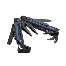 Leatherman Signal Nocturnal multitool - detail view