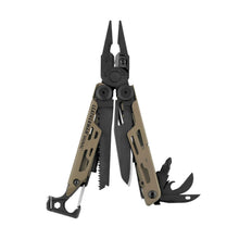 Leatherman Signal Coyote multitool - open